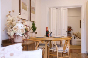 The Sanct North Sydney - Cozy Retreat Near Sydney Best Attractions, Sydney